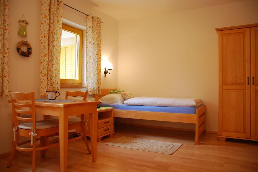 Farm Stay Rotovnik - Plesnik Slovenj Gradec Exterior photo